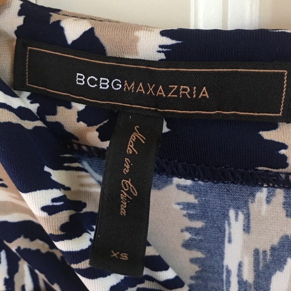 BCBG MaxAzria - Picture 4 of 7